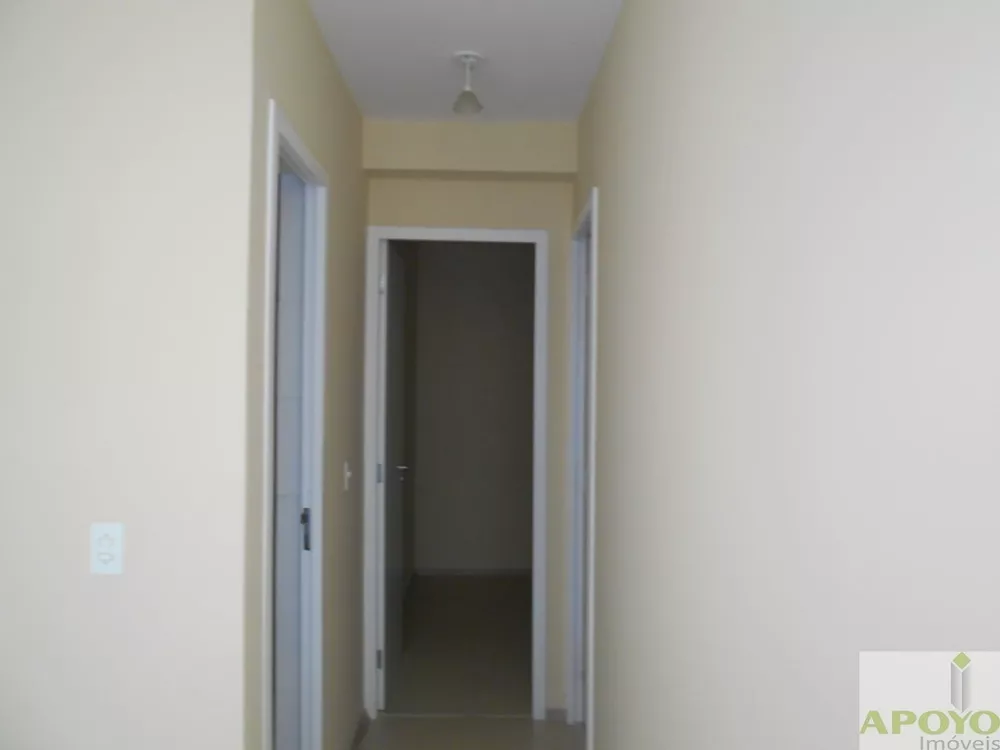 Apartamento para alugar com 2 quartos, 50m² - Foto 3