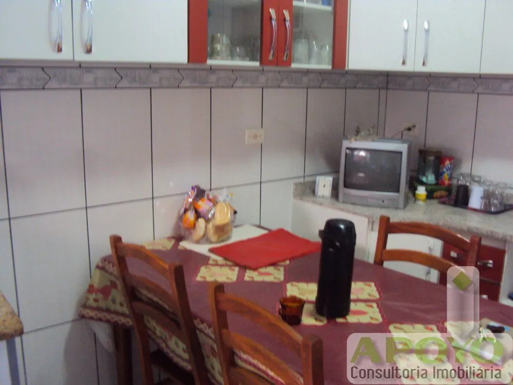 Casa, 2 quartos, 240 m² - Foto 2