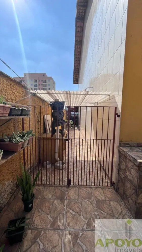 Casa, 3 quartos, 98 m² - Foto 1
