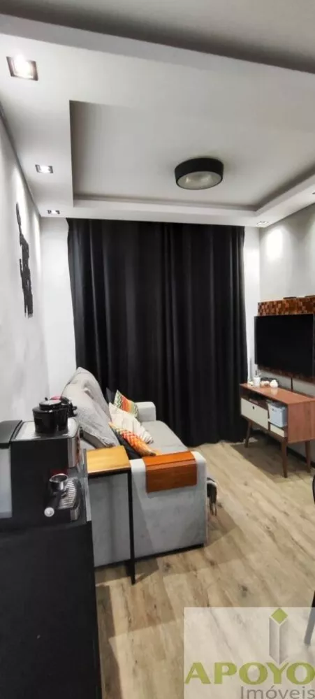 Apartamento à venda com 2 quartos, 42m² - Foto 4