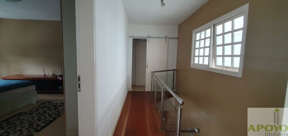 Casa, 3 quartos, 230 m² - Foto 1