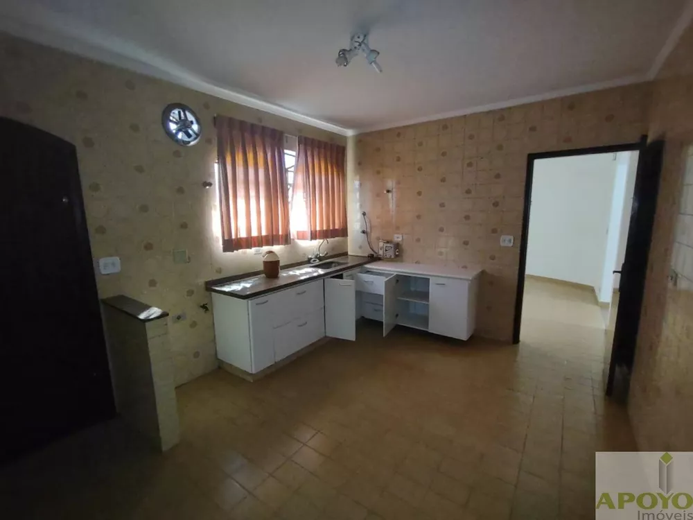 Casa à venda com 3 quartos, 174m² - Foto 5