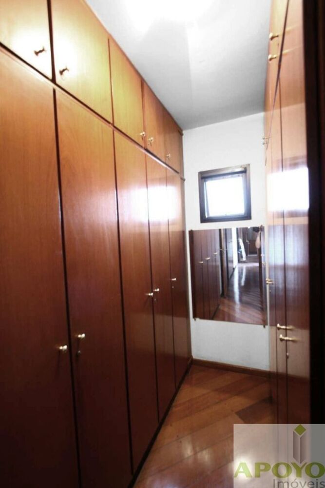 Apartamento para alugar com 3 quartos, 170m² - Foto 4