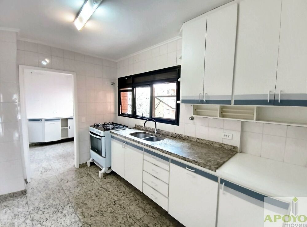 Apartamento para alugar com 3 quartos, 170m² - Foto 7