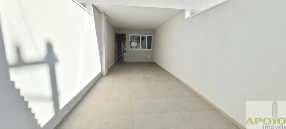 Casa à venda com 3 quartos, 104m² - Foto 4