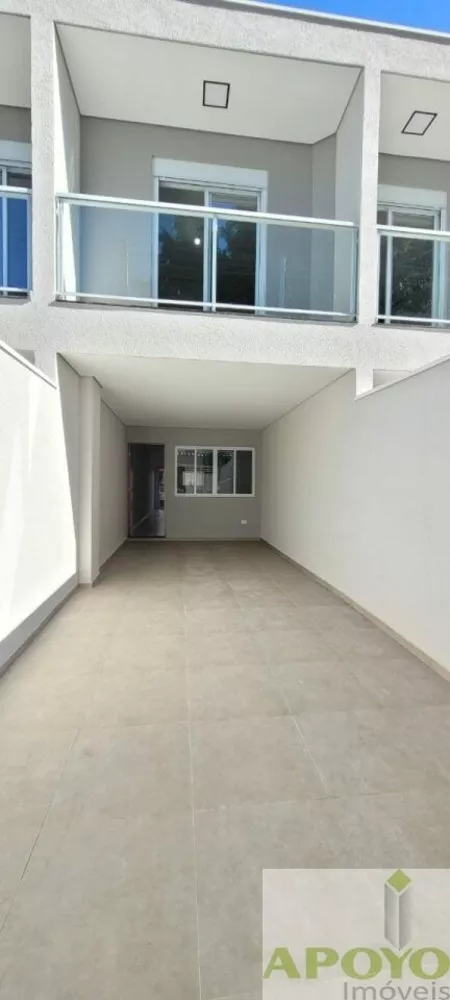 Casa à venda com 3 quartos, 104m² - Foto 2