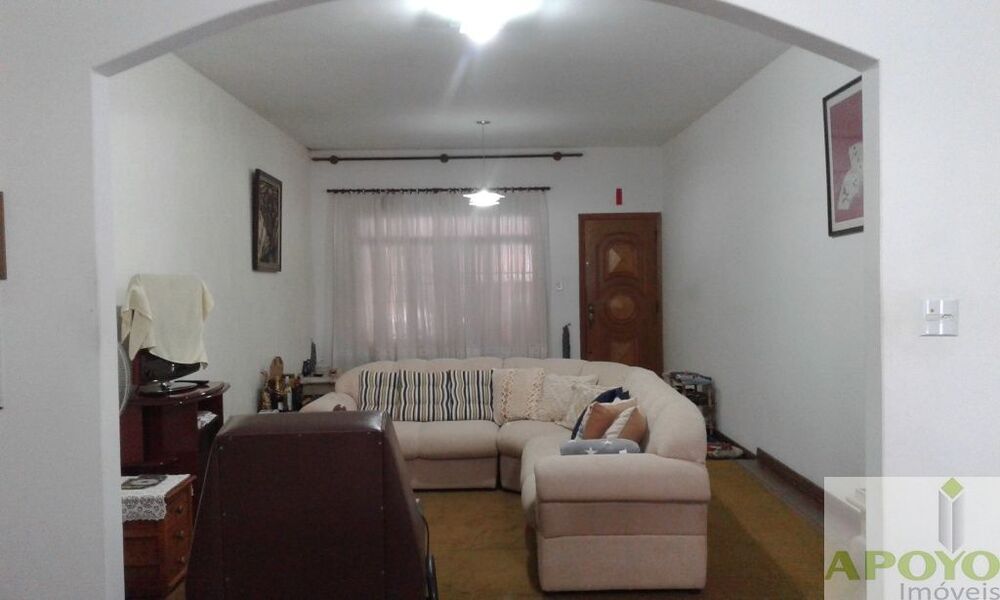 Casa à venda com 3 quartos, 240m² - Foto 1