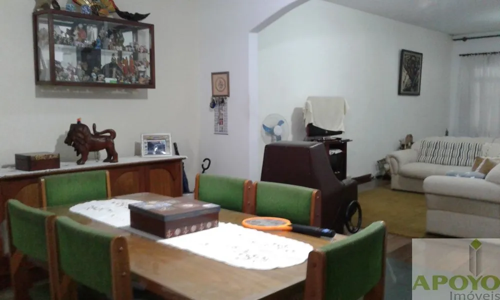 Casa, 3 quartos, 240 m² - Foto 9