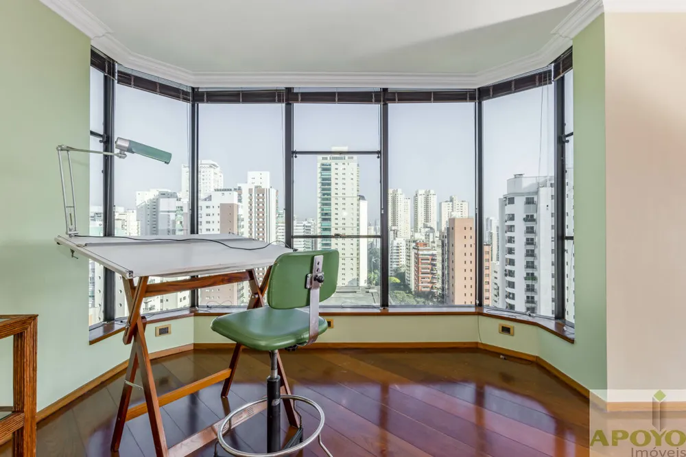 Apartamento, 3 quartos, 236 m² - Foto 1