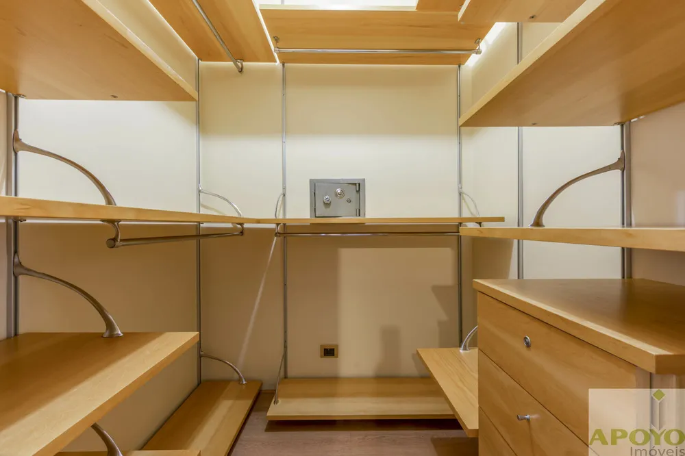 Apartamento, 3 quartos, 236 m² - Foto 8
