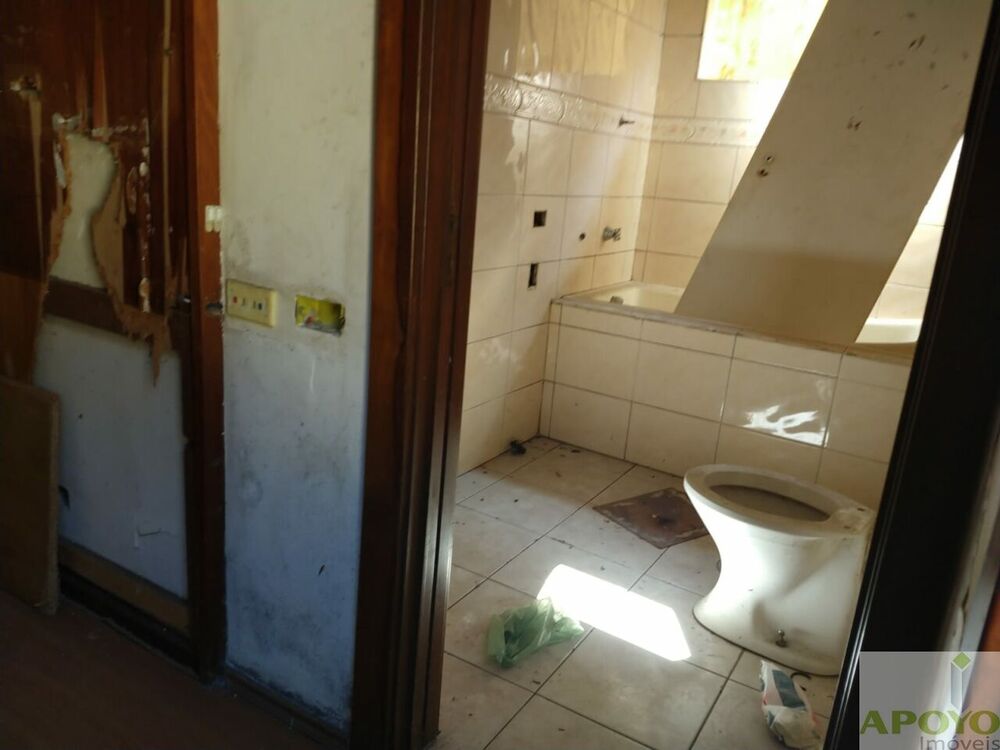 Casa, 3 quartos, 200 m² - Foto 2