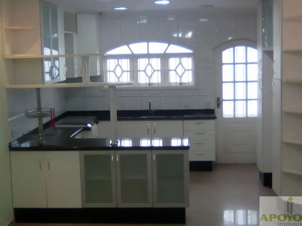 Casa, 3 quartos, 239 m² - Foto 9