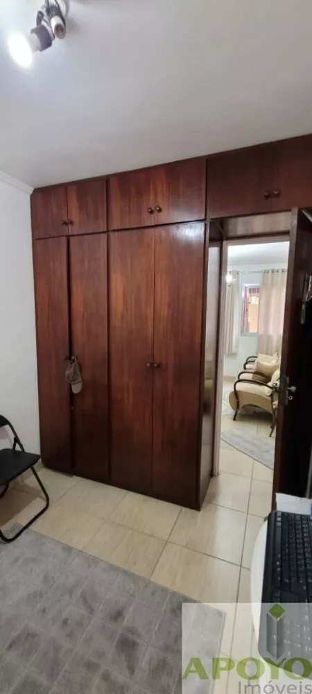 Apartamento à venda com 2 quartos, 45m² - Foto 4