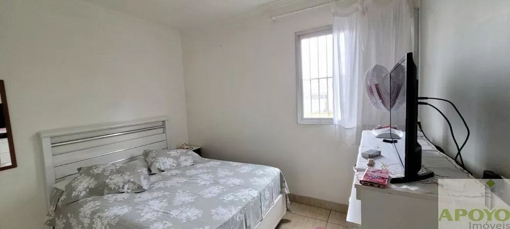 Apartamento à venda com 2 quartos, 45m² - Foto 3