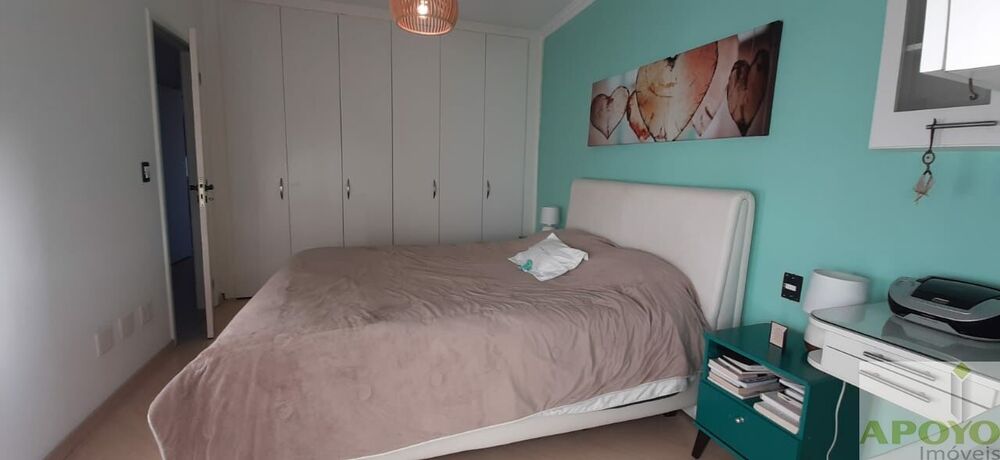 Apartamento, 3 quartos, 140 m² - Foto 1