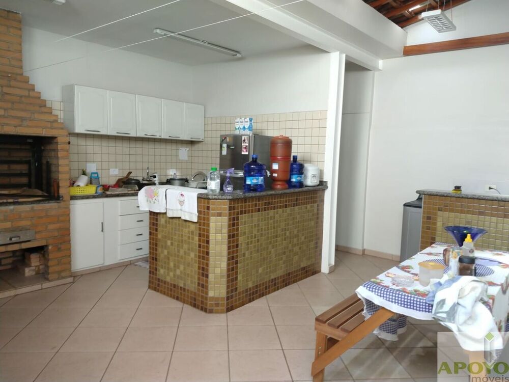 Casa, 3 quartos, 170 m² - Foto 2