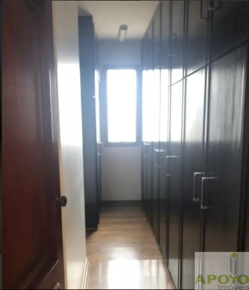 Apartamento, 3 quartos, 242 m² - Foto 3