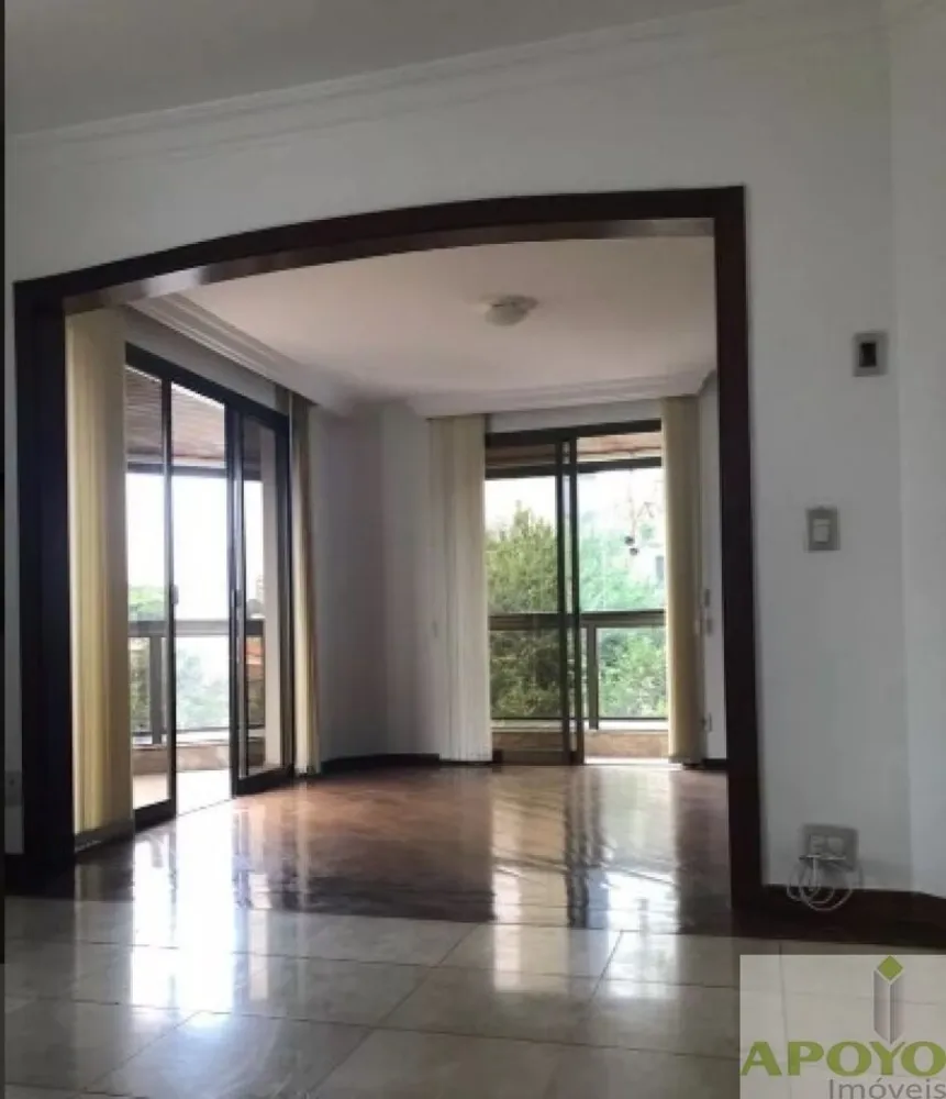 Apartamento, 3 quartos, 242 m² - Foto 2
