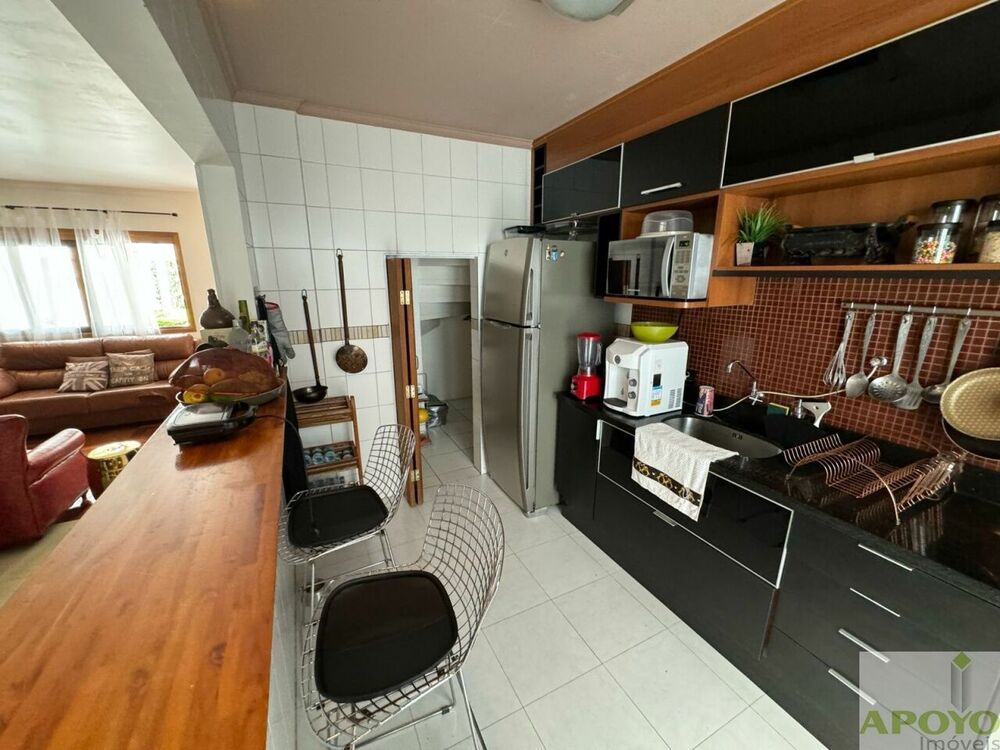 Casa, 4 quartos, 200 m² - Foto 4