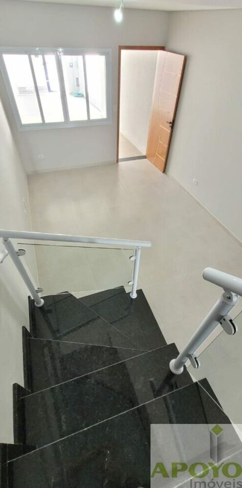 Casa à venda com 3 quartos, 102m² - Foto 4