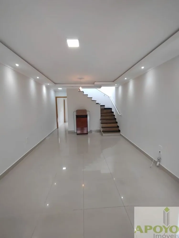 Casa, 3 quartos, 112 m² - Foto 1