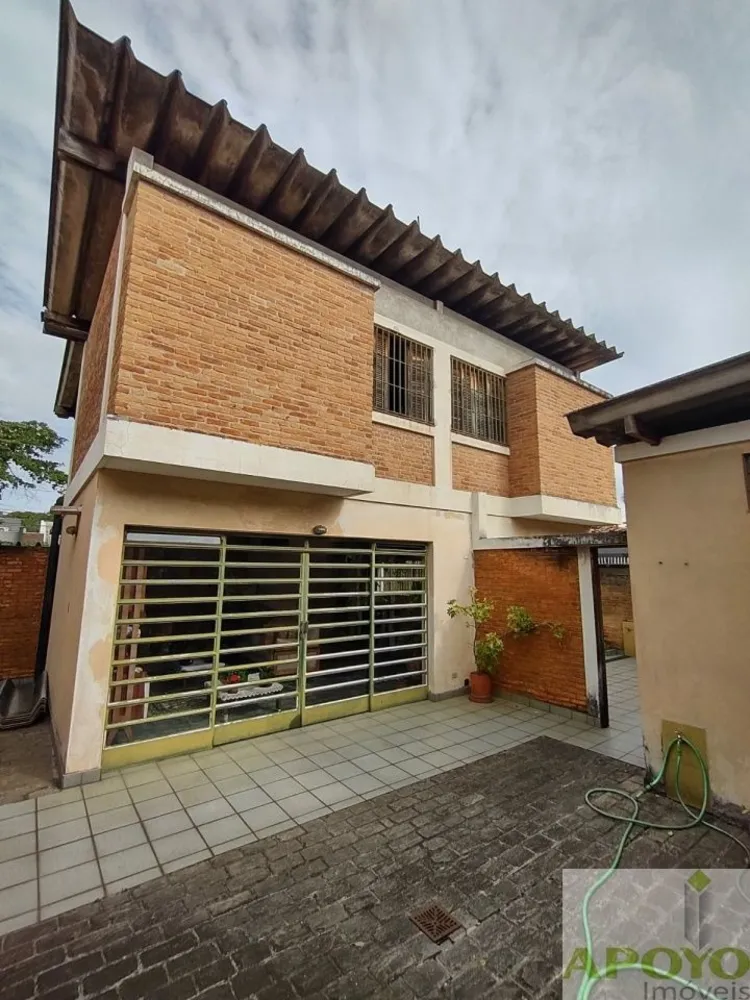 Casa, 4 quartos, 251 m² - Foto 2
