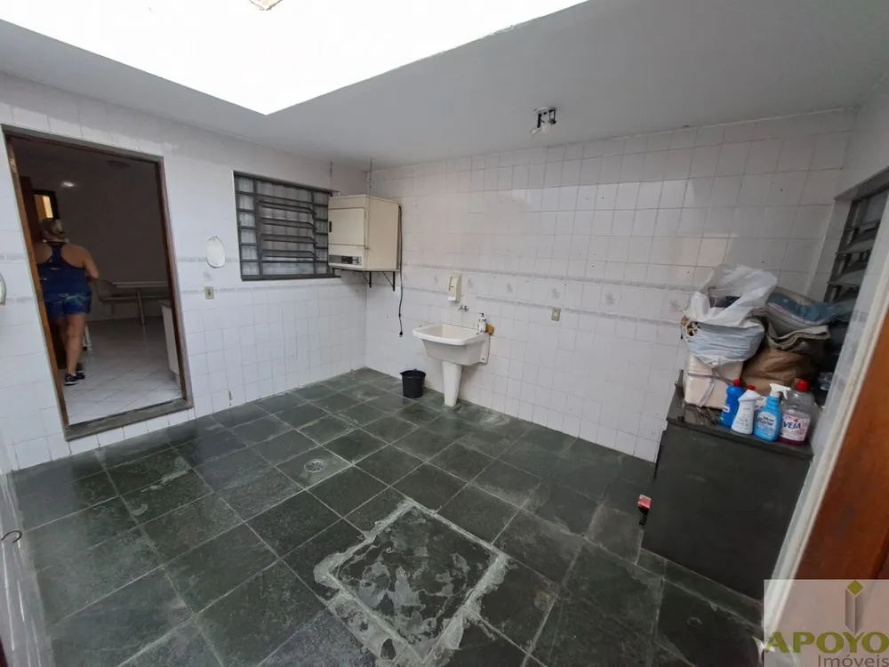 Casa, 3 quartos, 300 m² - Foto 15