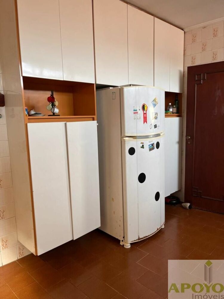 Casa, 3 quartos, 200 m² - Foto 2