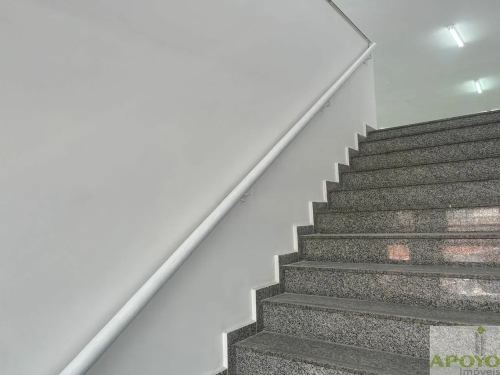 Loja-Salão, 1600 m² - Foto 6