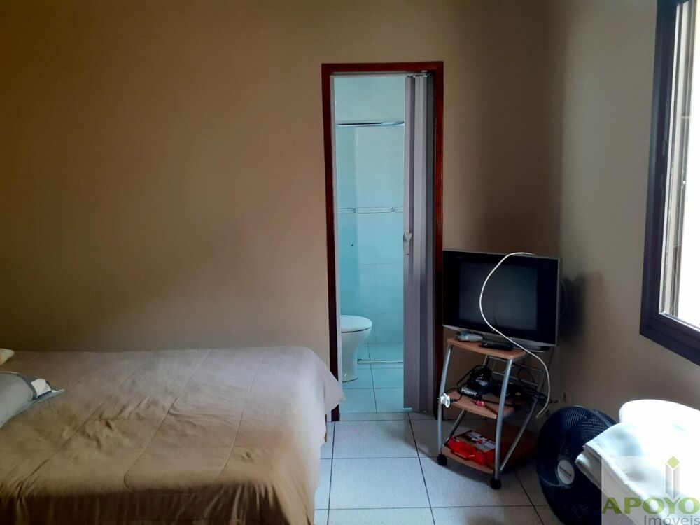 Casa, 4 quartos, 240 m² - Foto 11