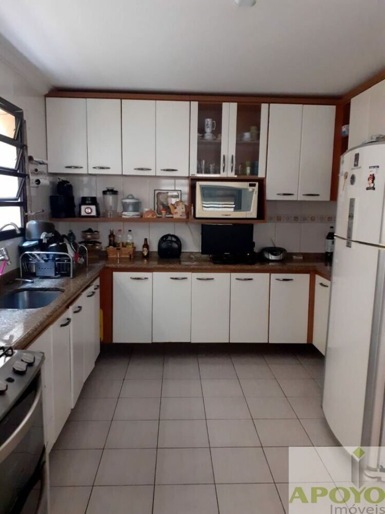 Casa, 4 quartos, 240 m² - Foto 19