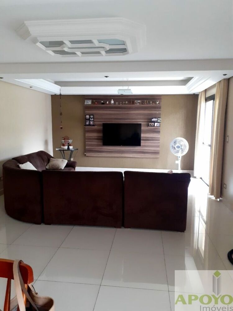 Casa, 4 quartos, 240 m² - Foto 1