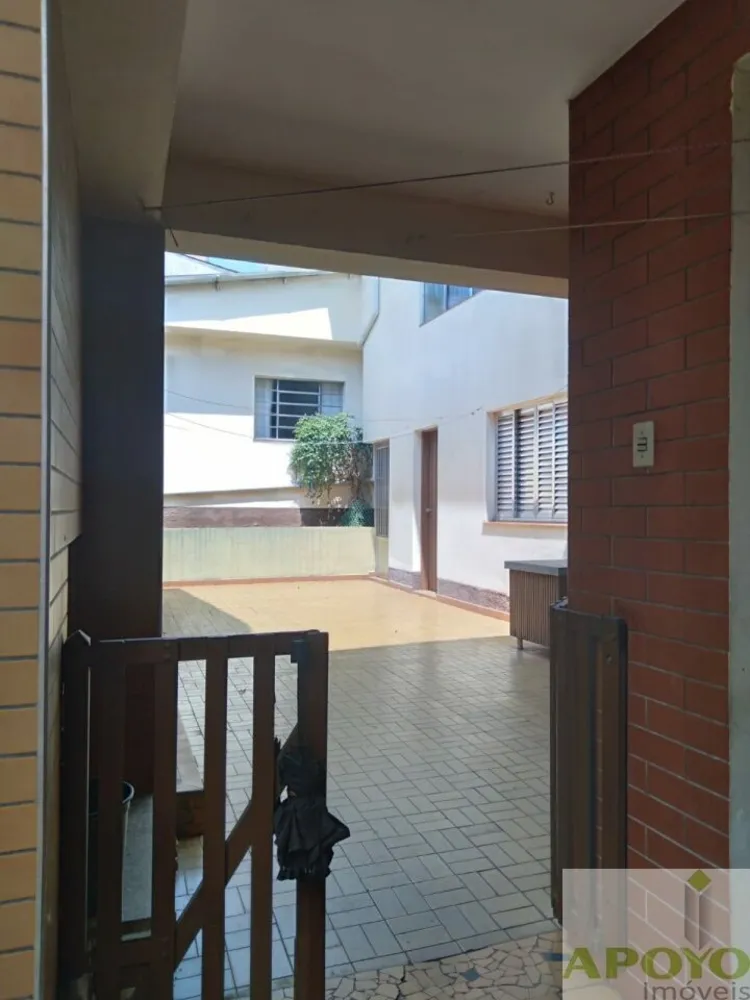 Casa, 3 quartos, 274 m² - Foto 1