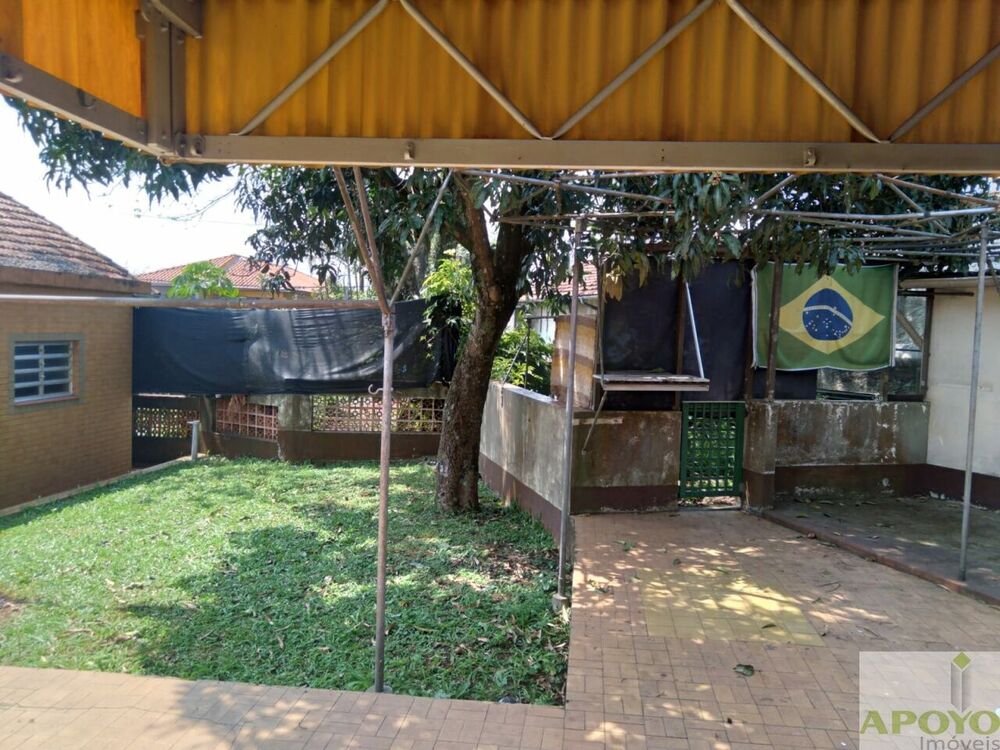 Casa à venda com 3 quartos, 274m² - Foto 2