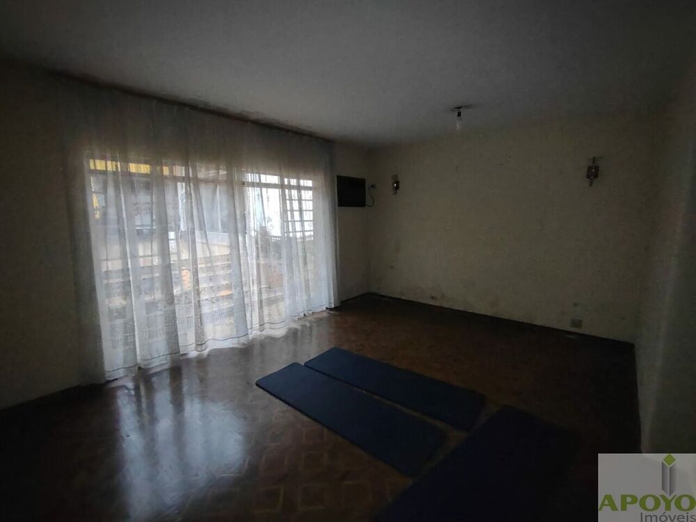 Casa à venda com 3 quartos, 274m² - Foto 4