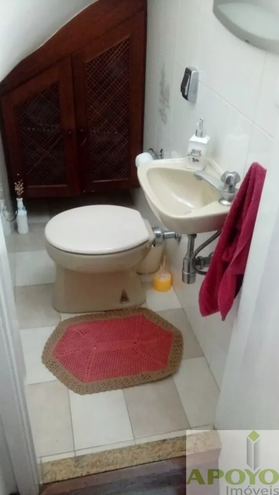 Casa à venda com 3 quartos, 100m² - Foto 2