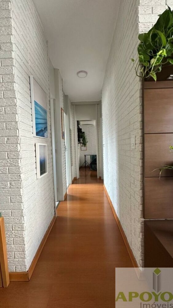 Apartamento à venda com 2 quartos, 58m² - Foto 3