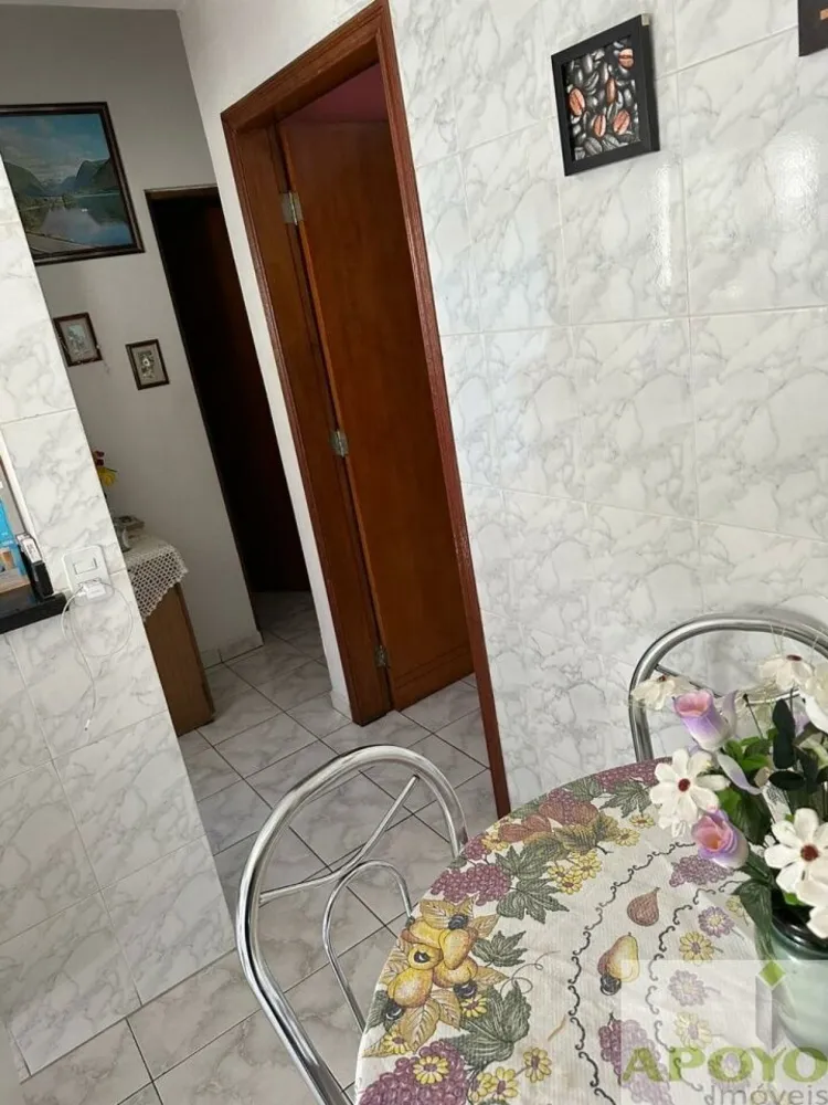 Casa, 3 quartos, 191 m² - Foto 2
