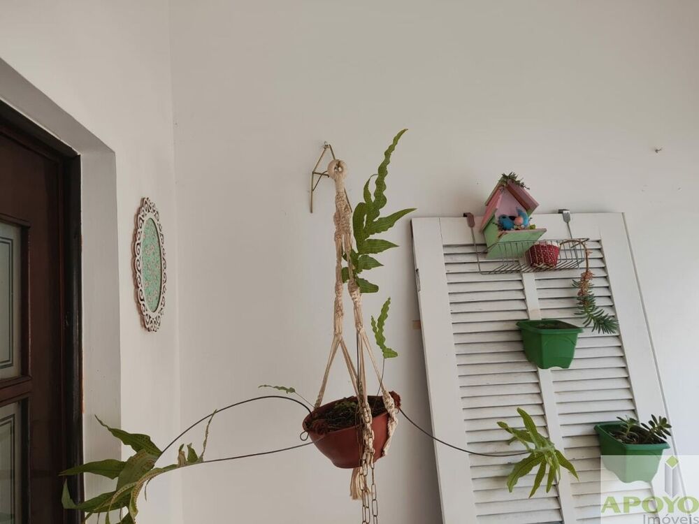 Casa, 3 quartos, 220 m² - Foto 1