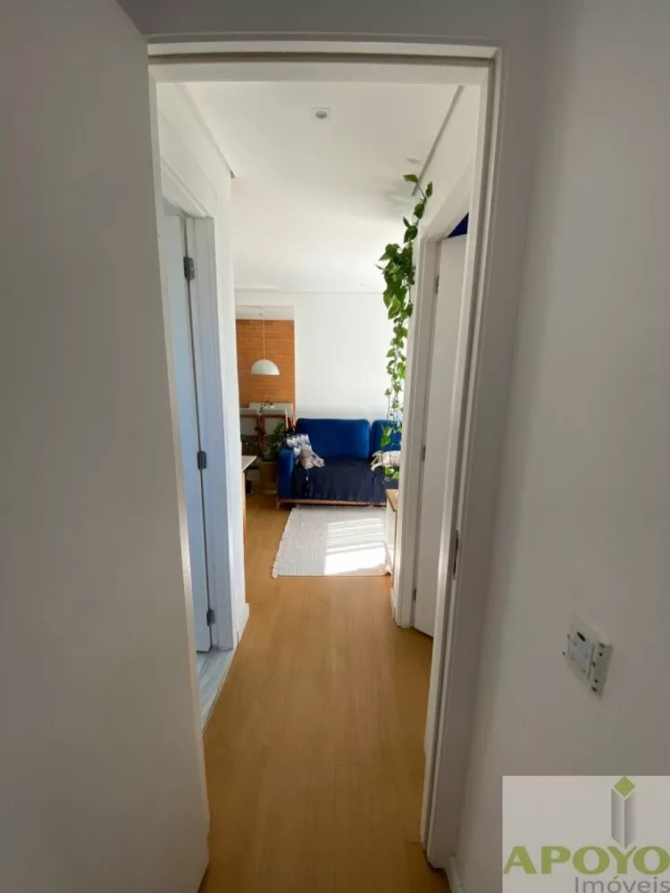 Apartamento à venda com 2 quartos, 42m² - Foto 10