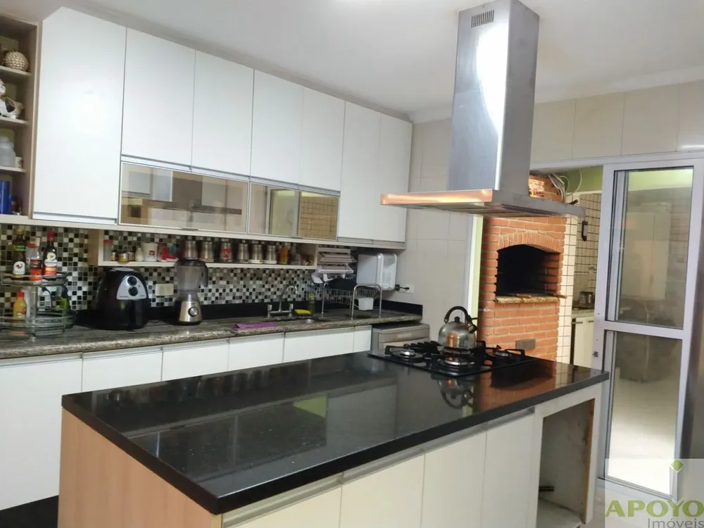 Casa, 4 quartos, 180 m² - Foto 2