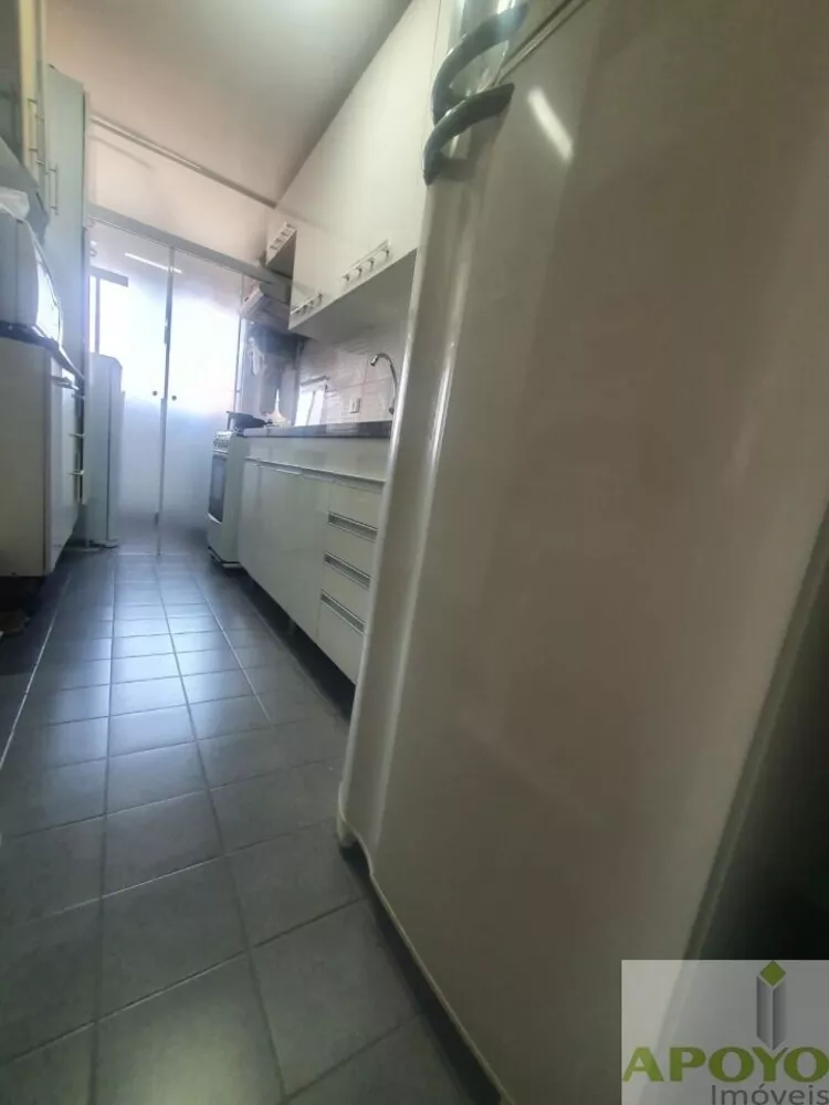 Apartamento à venda com 3 quartos, 75m² - Foto 5