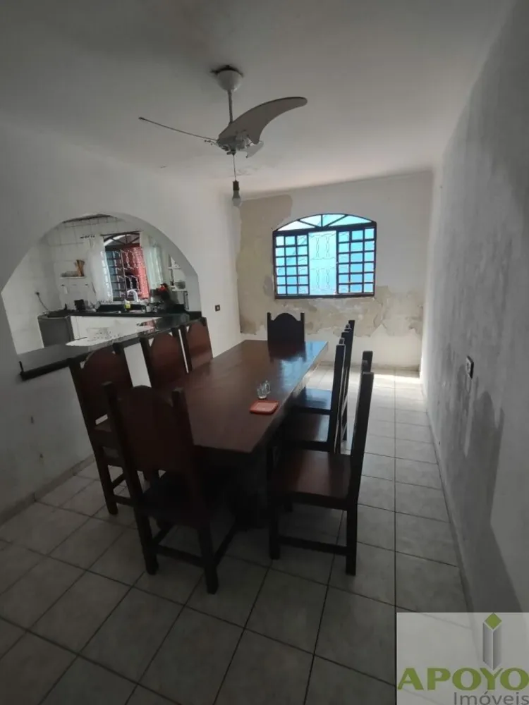 Casa, 3 quartos, 200 m² - Foto 5