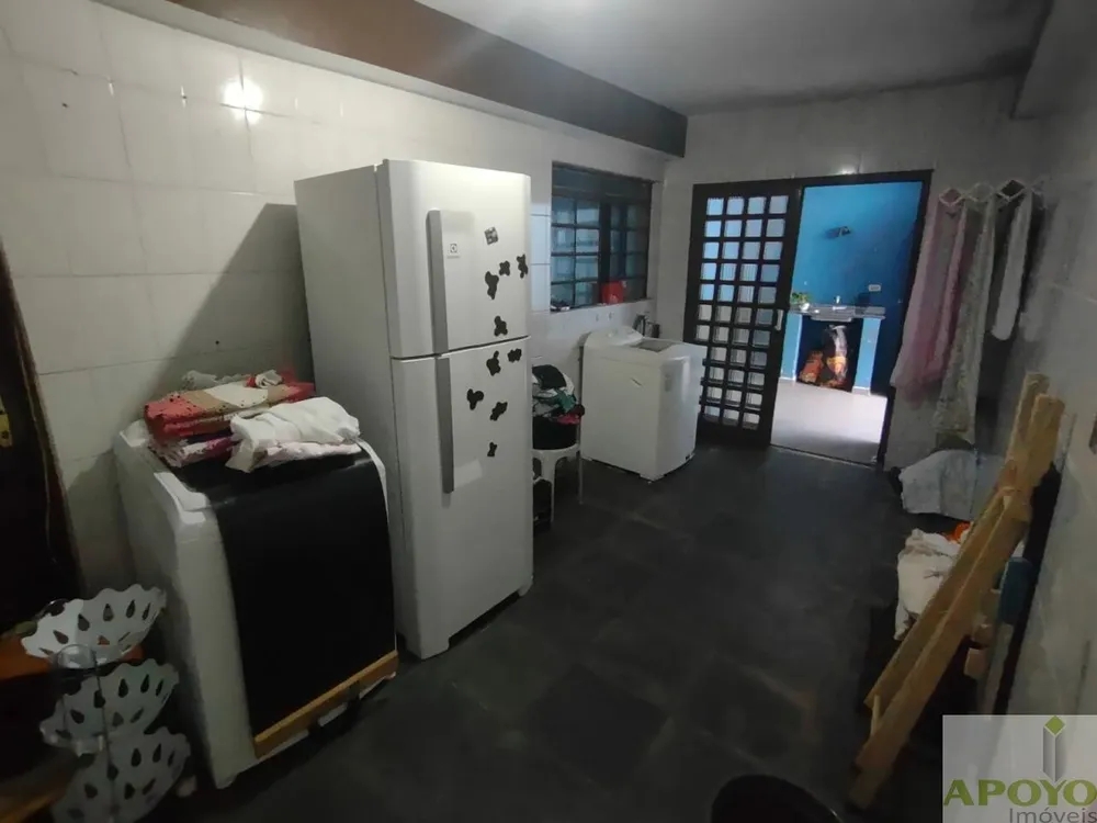 Casa, 3 quartos, 200 m² - Foto 1