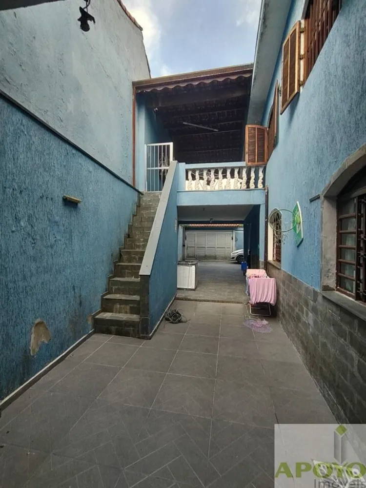 Casa, 3 quartos, 200 m² - Foto 2