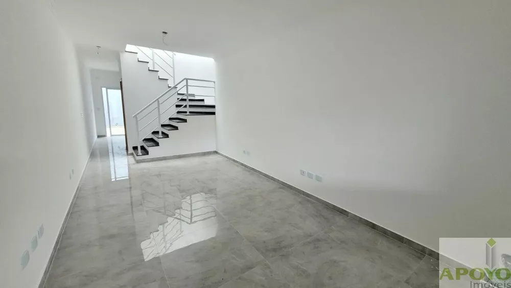 Casa à venda com 3 quartos, 110m² - Foto 5