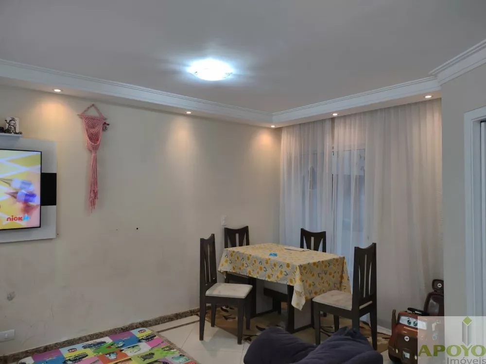 Casa à venda com 3 quartos, 87m² - Foto 1