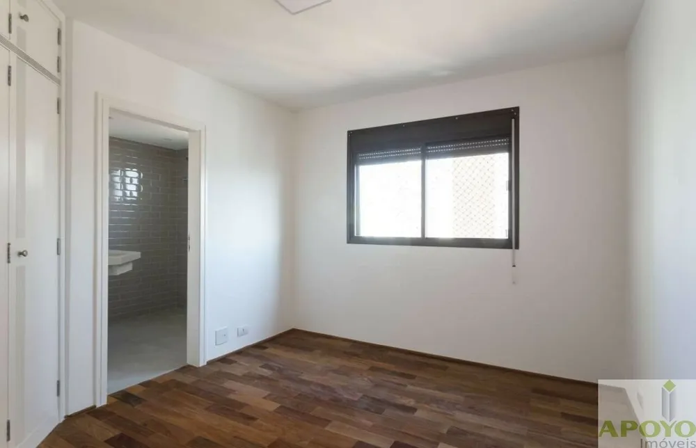 Apartamento, 3 quartos, 220 m² - Foto 1
