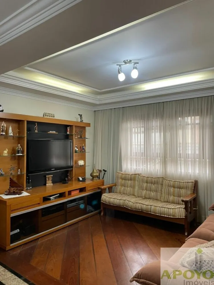 Casa, 3 quartos, 245 m² - Foto 3