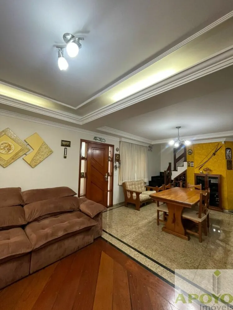 Casa, 3 quartos, 245 m² - Foto 9